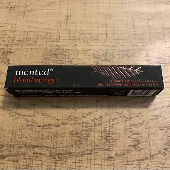 🌸2/$20 NIB Mented Liquid Lipstick Blood Orange - Picture 4 of 9